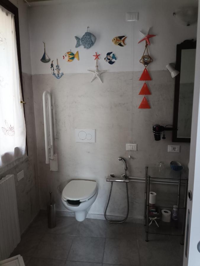 סויאנו דל לאגו B&B La Casarella חדר תמונה