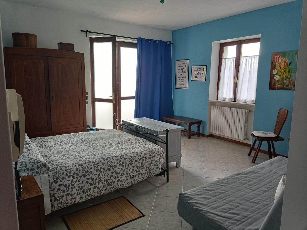 סויאנו דל לאגו B&B La Casarella חדר תמונה